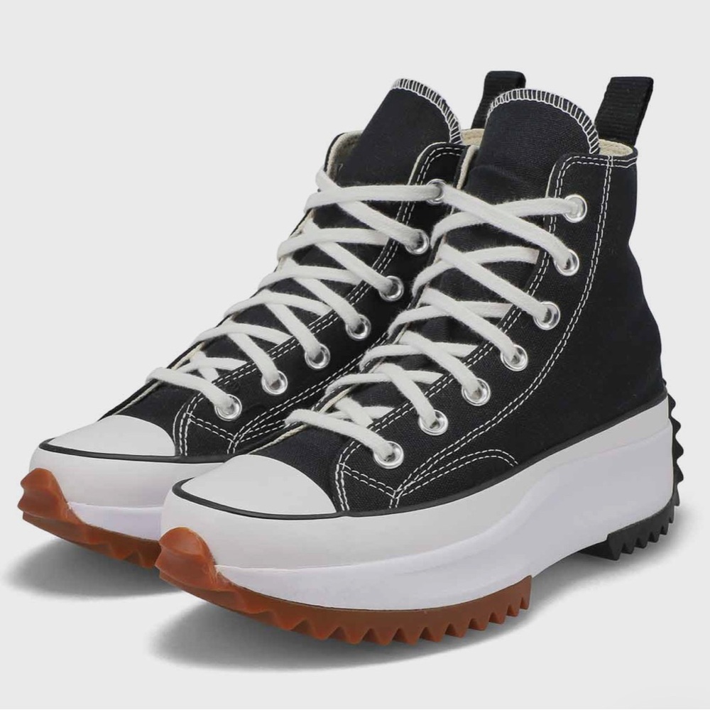 Converse RUN STAR HIKE Brand New in box 
Black and White High-Top Sneakers